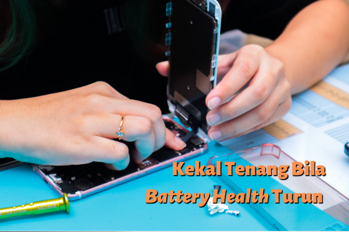 Gambar technician Taliponiesta sedang repair iPhone, dengan caption: Kekal Tenang Bila Battery Health Turun