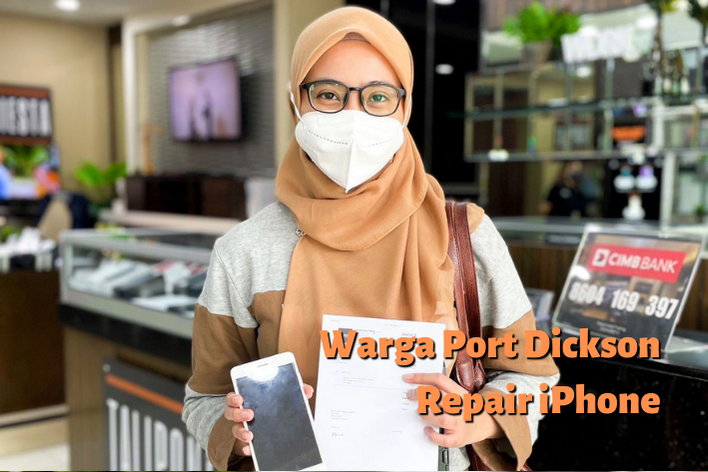 Gambar pelanggan Taliponiesta dengan resit repair iPhone. Dengan caption: Warga Port Dickson Repair iPhone