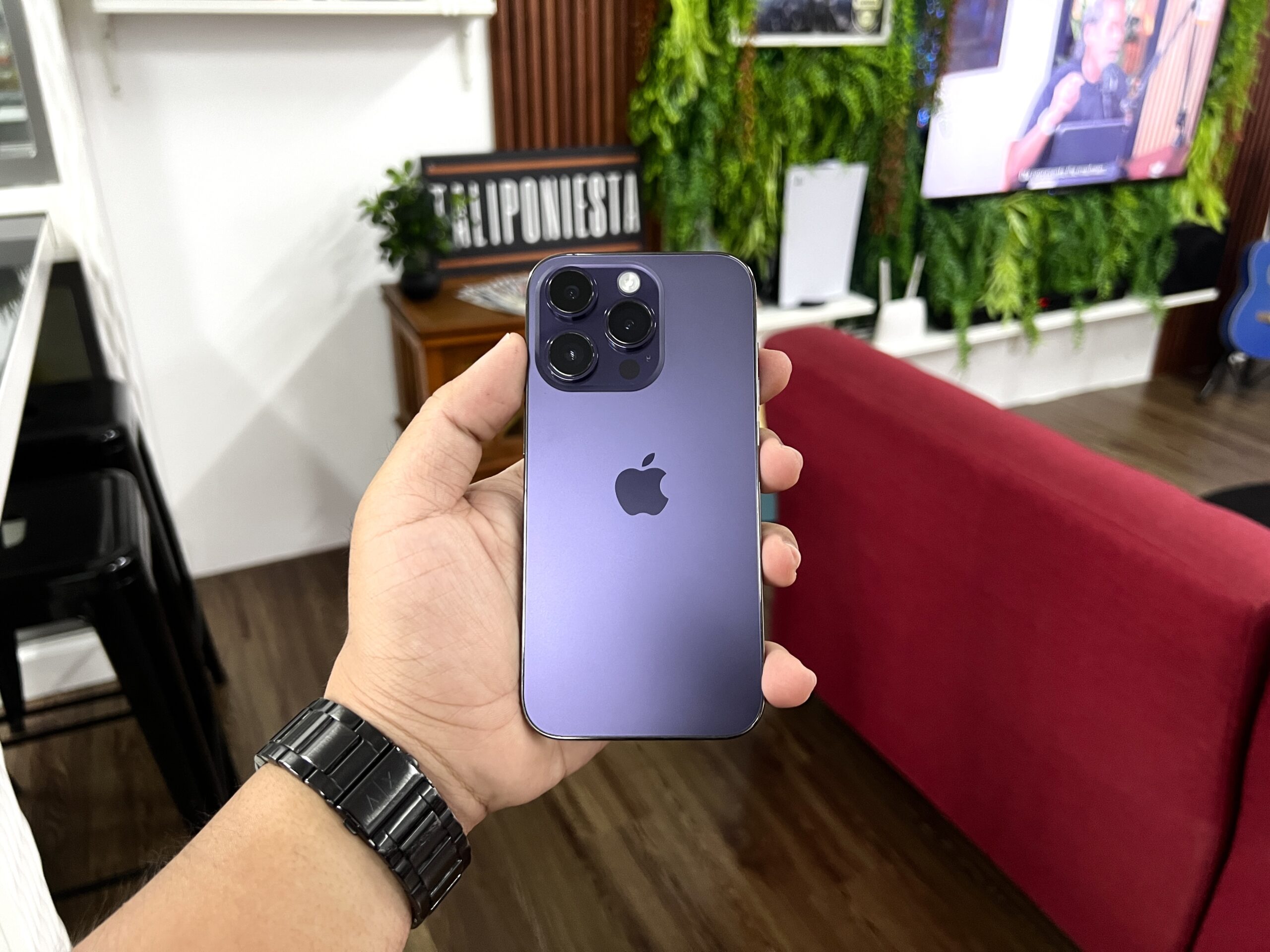 Read more about the article iPhone 14 Pro